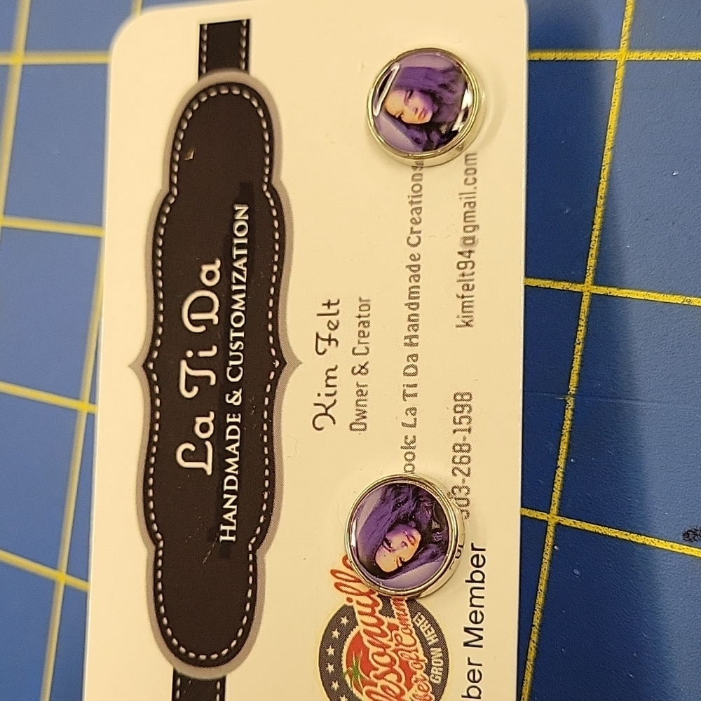 The Descendents Earrings Disney